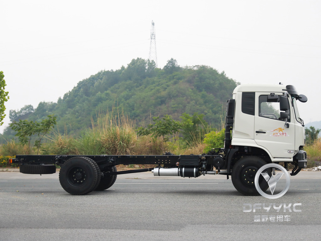 Dongfeng ธรรมดาหนึ่งและครึ่งแถวแชสซี | All-Wheel Drive Modification พิเศษ 210 Chassis ผลิตใน China Chassis | แชสซีออฟโรดเดี่ยว 