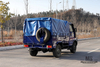 รถขับเคลื่อนสี่ล้อสีน้ำเงิน IVECO Off Road Truck_4 * 4 113hp รถบรรทุกขนาดเล็กแถวเดียวหัวสั้นพร้อมเสาผ้าใบกันน้ำ_ ส่งออกยานพาหนะพิเศษ