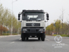 Dongfeng Semi-Cab รถขุดรถขนส่ง รถขุดลากบอร์ดเครื่องจักรเบ็ดรถบรรทุก Flatbed รถเทรลเลอร์แบบไฮดรอลิกบันไดรถเทรลเลอร์ 