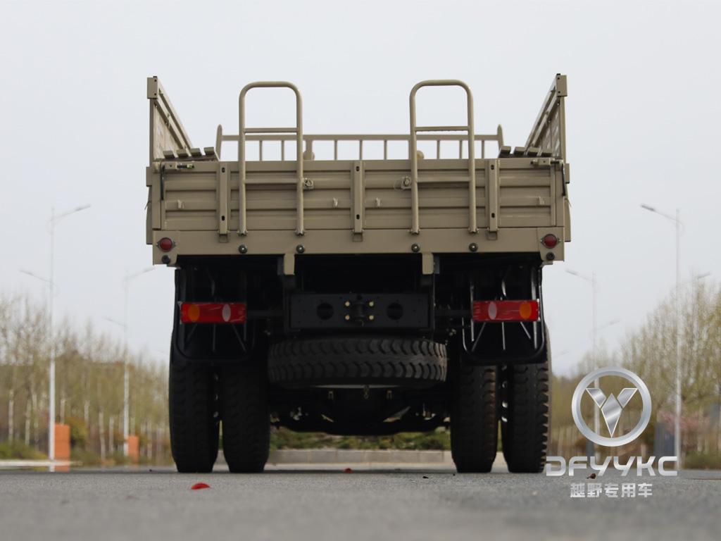 4x2 Tip Tip Truck | Cummins B190 33 (140kW) | เพลาหลัง 10t | ถังน้ำมัน 300L