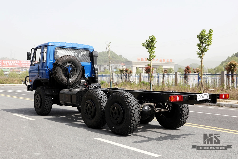 210hp Dongfeng EQ2102 แชสซีขับเคลื่อนหกล้อ _6 × 6 สีน้ำเงิน 153 หนึ่งและครึ่งแถว Cab Off Road Chassis_Dongfeng 6WD แชสซีรถบรรทุกส่งออกแชสซีรถบรรทุกพิเศษ