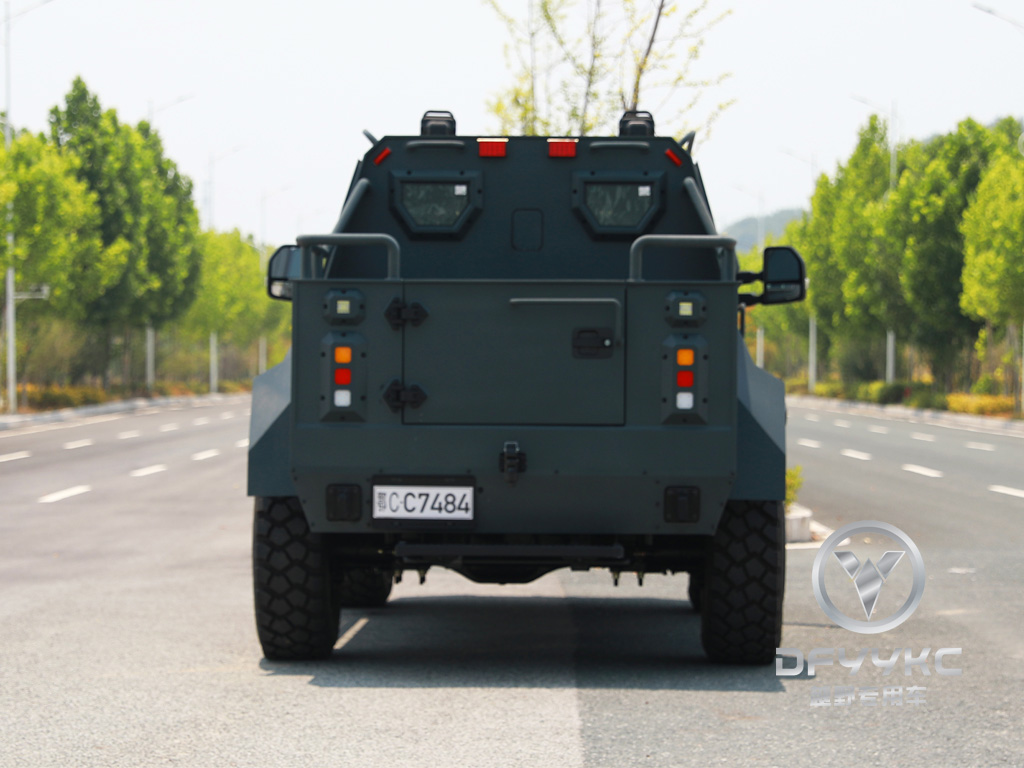 ยานพาหนะรักษาความปลอดภัยหุ้มเกราะ 4x4 จีน การลาดตระเวนทางทหารและการป้องกันทางยุทธวิธี