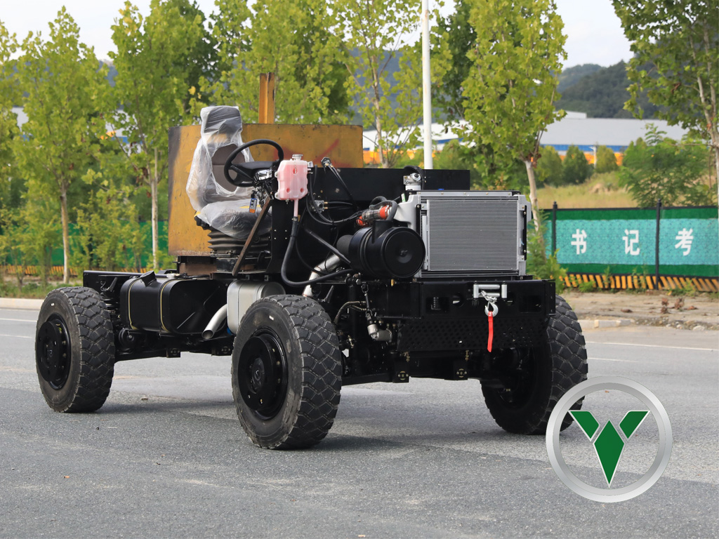 แชสซี 8 ตัน 4x4 พร้อมความสงสัยด้านหน้าอิสระ | ความสามารถนอกถนนที่ไม่มีใครเทียบและความสะดวกสบายในการขับขี่