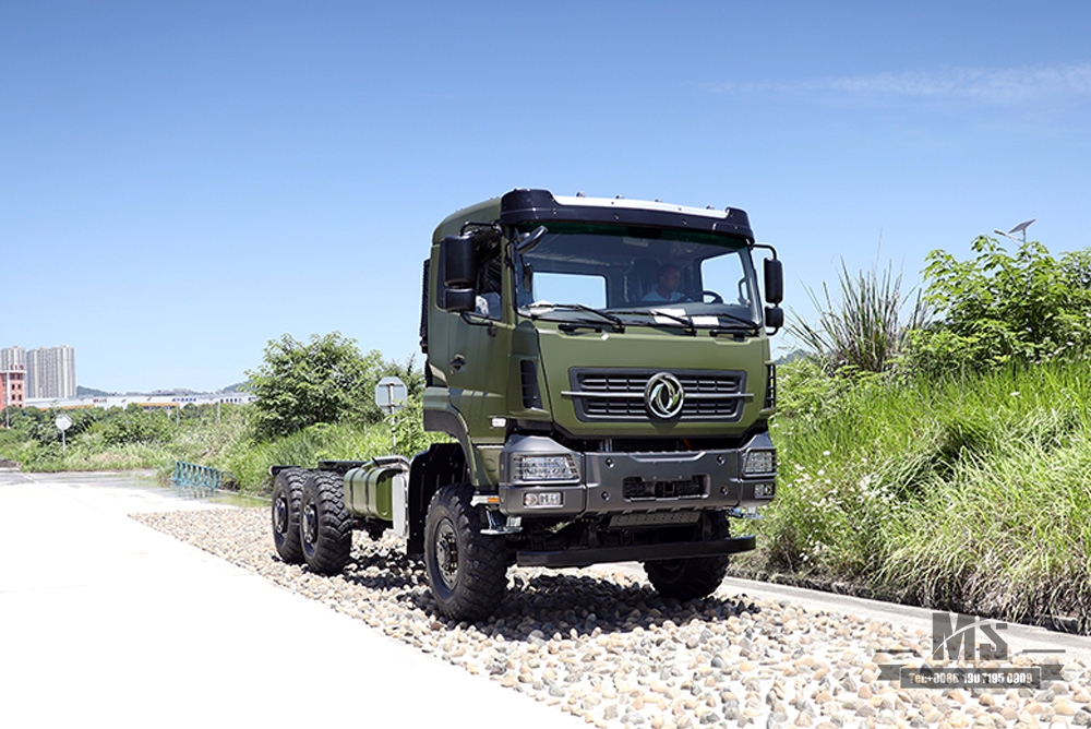 Dongfeng แชสซีขับเคลื่อนหกล้อ_6×6 340hp หัวแบนแชสซีรถบรรทุกสินค้าหนึ่งแถวครึ่งแชสซี_6*6 ส่งออกยานพาหนะพิเศษ