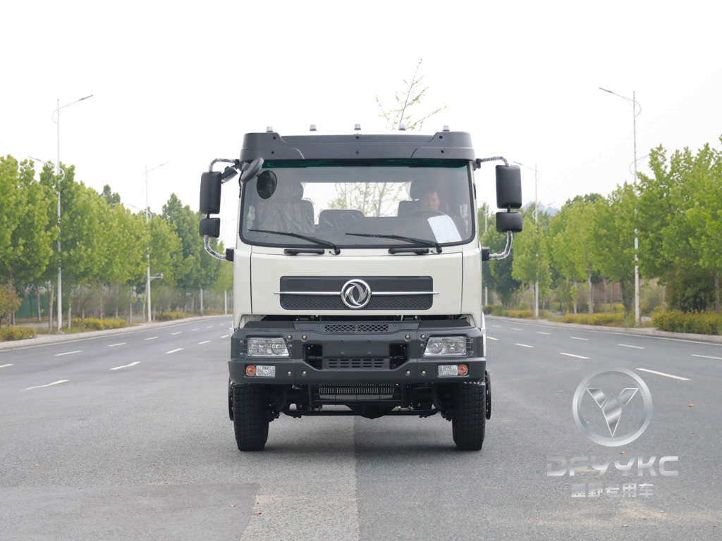Dongfeng ธรรมดาหนึ่งและครึ่งแถวแชสซี | All-Wheel Drive Modification พิเศษ 210 Chassis ผลิตใน China Chassis | แชสซีออฟโรดเดี่ยว 