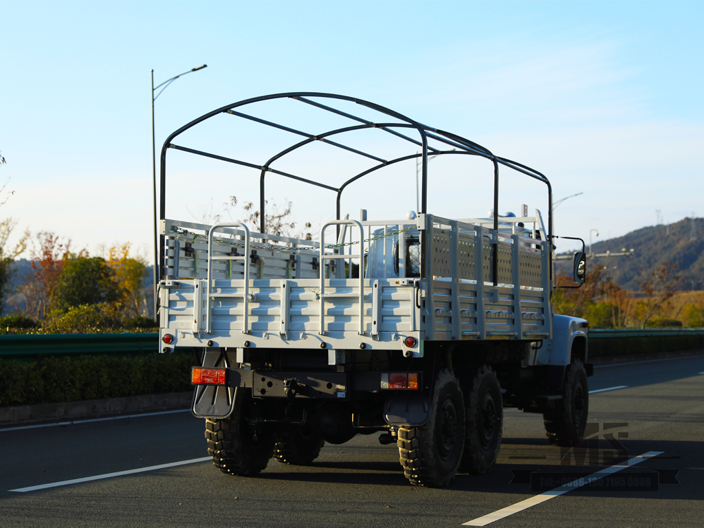 EQ2082 Dongfeng 6WD Tip CakTrucks 6x6 รถบรรทุกออฟโรด รถออฟโรดสำหรับทางออกเท่านั้น