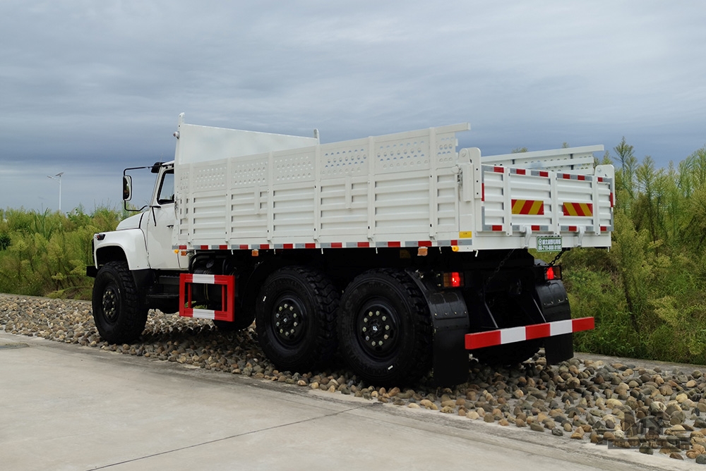 190hp Dongfeng รถขับเคลื่อนหกล้อ EQ2100 รถดัมพ์ _6 × 6 หัวแหลมไซต์ก่อสร้างแถวเดียวการขุด Tipper Truck_AWD รถบรรทุกพิเศษส่งออก