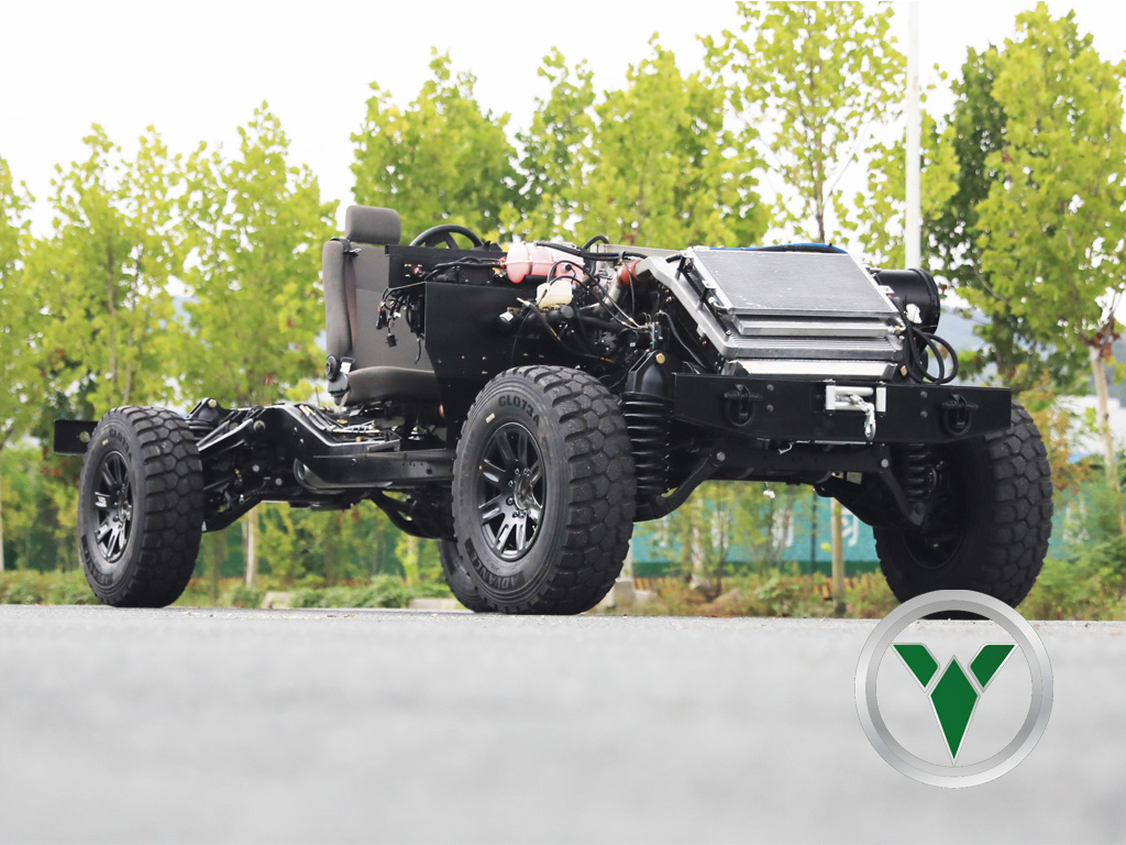 แชสซีออฟโรดคลาส 3 แบบกำหนดเอง | 4WD ระบบกันสะเทือนอิสระและระบบถังน้ำมันเชื้อเพลิงคู่