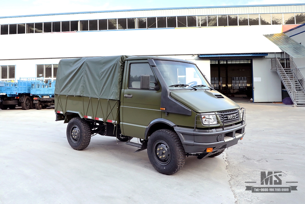 รถบรรทุกขับเคลื่อนสี่ล้อ 4×4 Iveco สีเขียว 4*4 รถบรรทุก Iveco หัวสั้น รถออฟโรดขนาดเล็ก 4WD ยานพาหนะพิเศษส่งออก