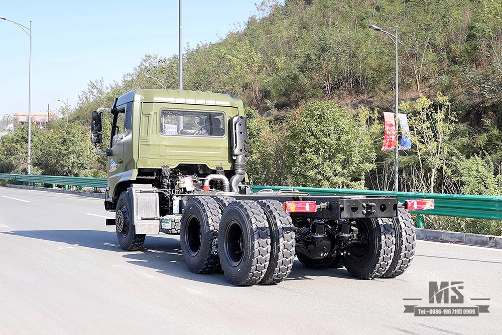 210hp Dongfeng 6 * 4 Tanker Truck Chassis_Dongfeng 6x4 Off Road Chassis_Flathead ส่งออกแชสซียานพาหนะพิเศษหนึ่งและครึ่ง