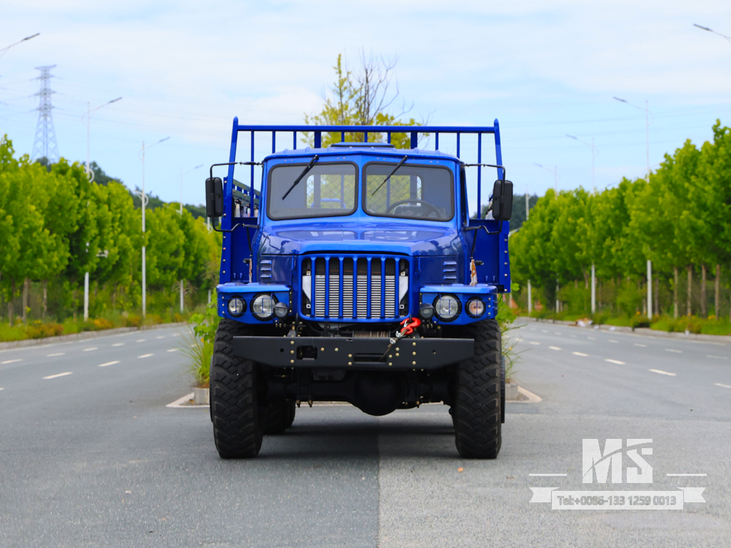 รถบรรทุกขนส่งสินค้าจมูกยาวขับเคลื่อนหกล้อ Dongfeng 10 ตันเฉพาะส่งออกพร้อมเครื่องยนต์ 190 แรงม้า