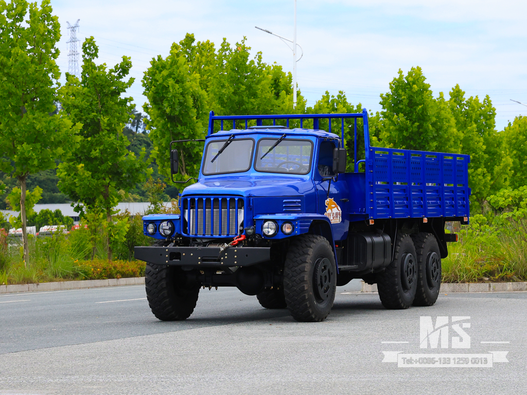 รถบรรทุกขนส่งสินค้าจมูกยาวขับเคลื่อนหกล้อ Dongfeng 10 ตันเฉพาะส่งออกพร้อมเครื่องยนต์ 190 แรงม้า