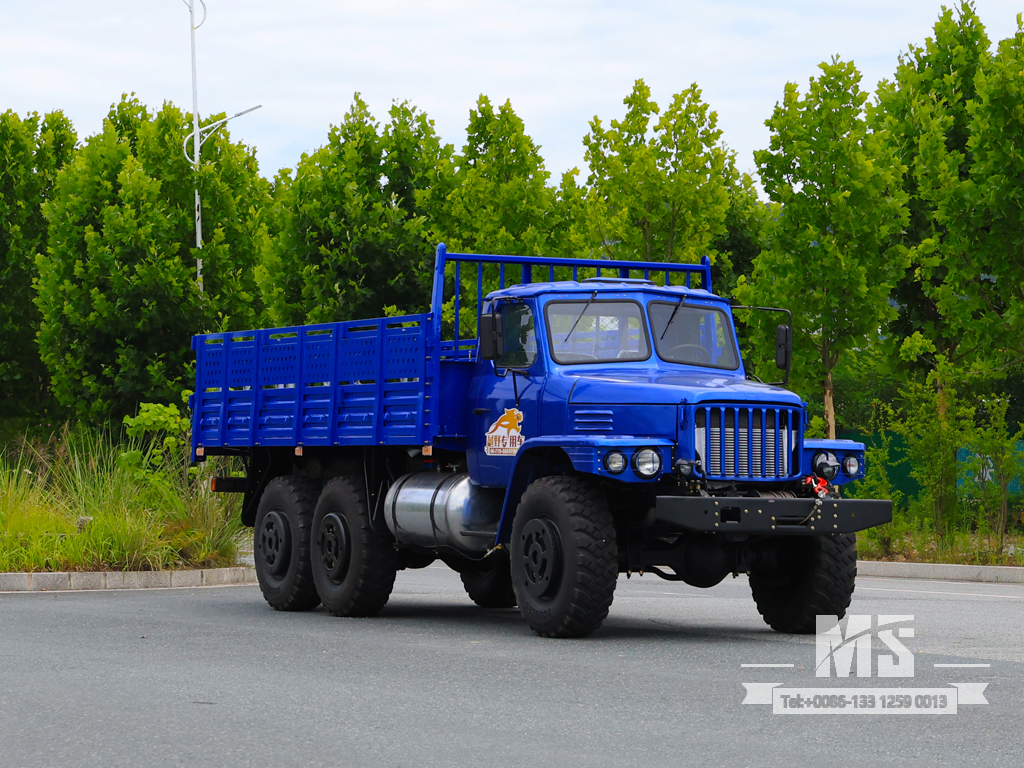 รถบรรทุกขนส่งสินค้าจมูกยาวขับเคลื่อนหกล้อ Dongfeng 10 ตันเฉพาะส่งออกพร้อมเครื่องยนต์ 190 แรงม้า